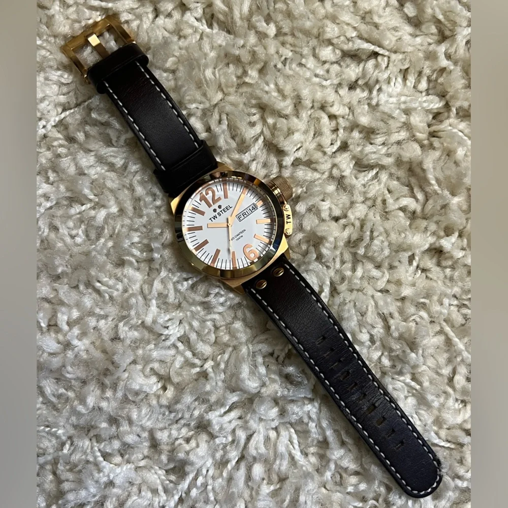 T.W. Steel CEO CANTEEN Watch (DEAD BATTERY)